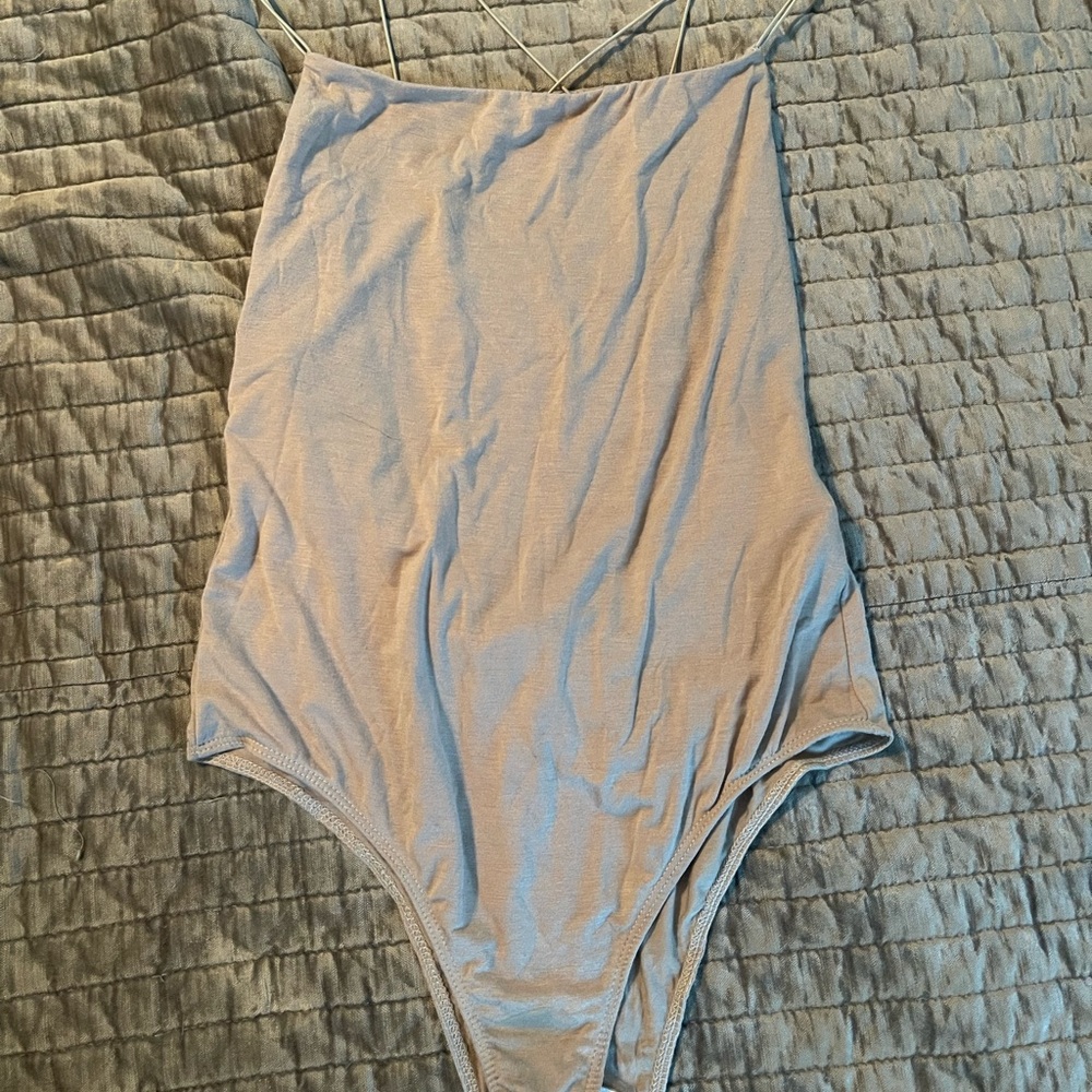Tan Charlotte Russe Criss-Cross Backless Bodysuit – Night Out Vibes